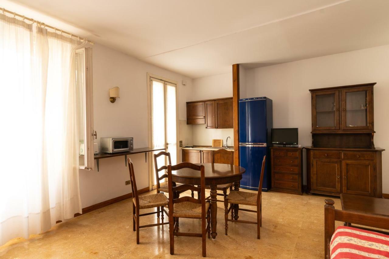 Residence Le Barchesse Casavagra Buitenkant foto